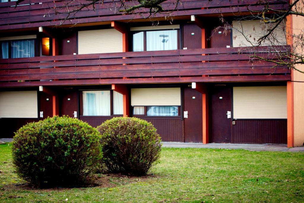 Campanile Hotel Майенн Номер фото